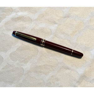 Montblanc Meisterstuck Rollerball Pen (Black Ink)